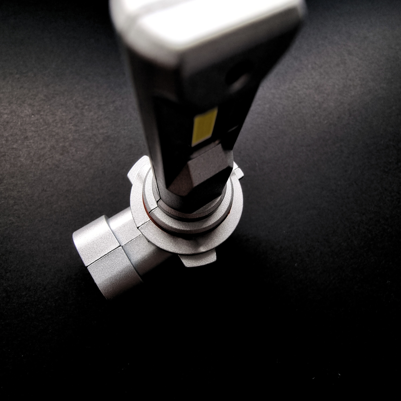 HB4 led headlight bulb